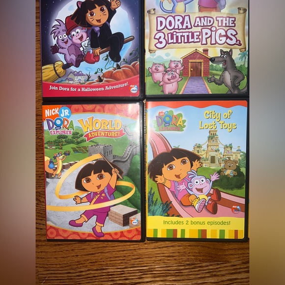 Bundle 12 Dora the Explorer DVDs - Picture 4 of 5